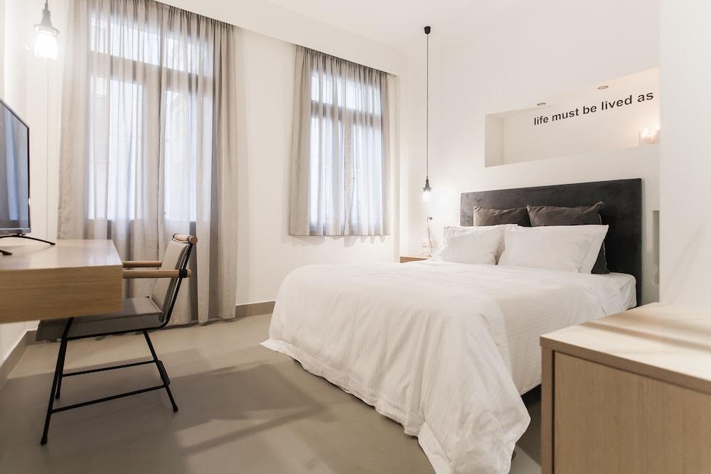 Monastiraki Suites By Livin Urbban アテネ エクステリア 写真