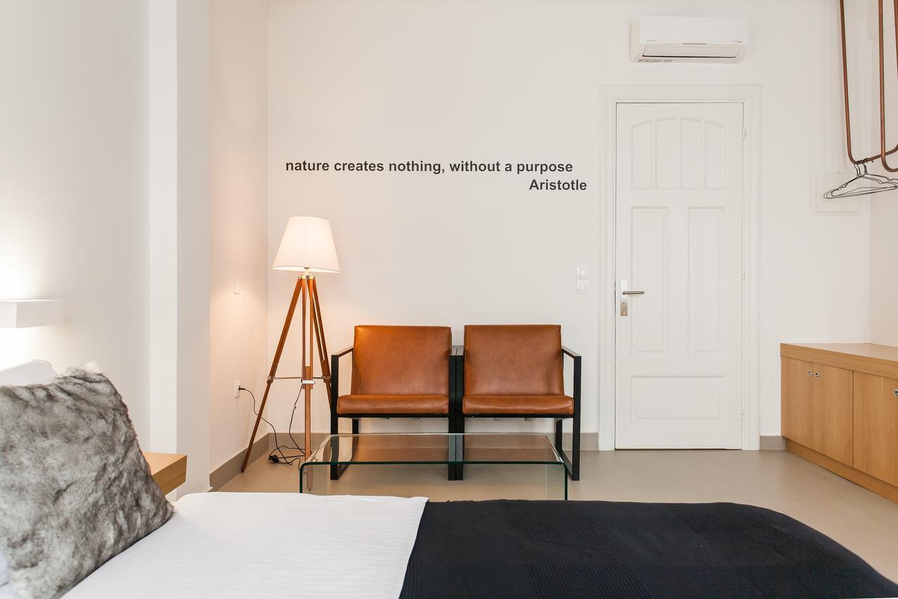 Monastiraki Suites By Livin Urbban アテネ エクステリア 写真